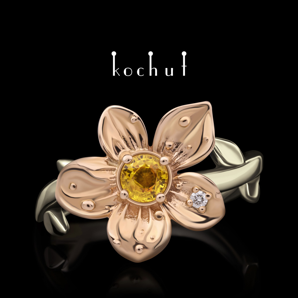 Engagement ring  «Violet». White and red gold, yellow sapphire, diamond