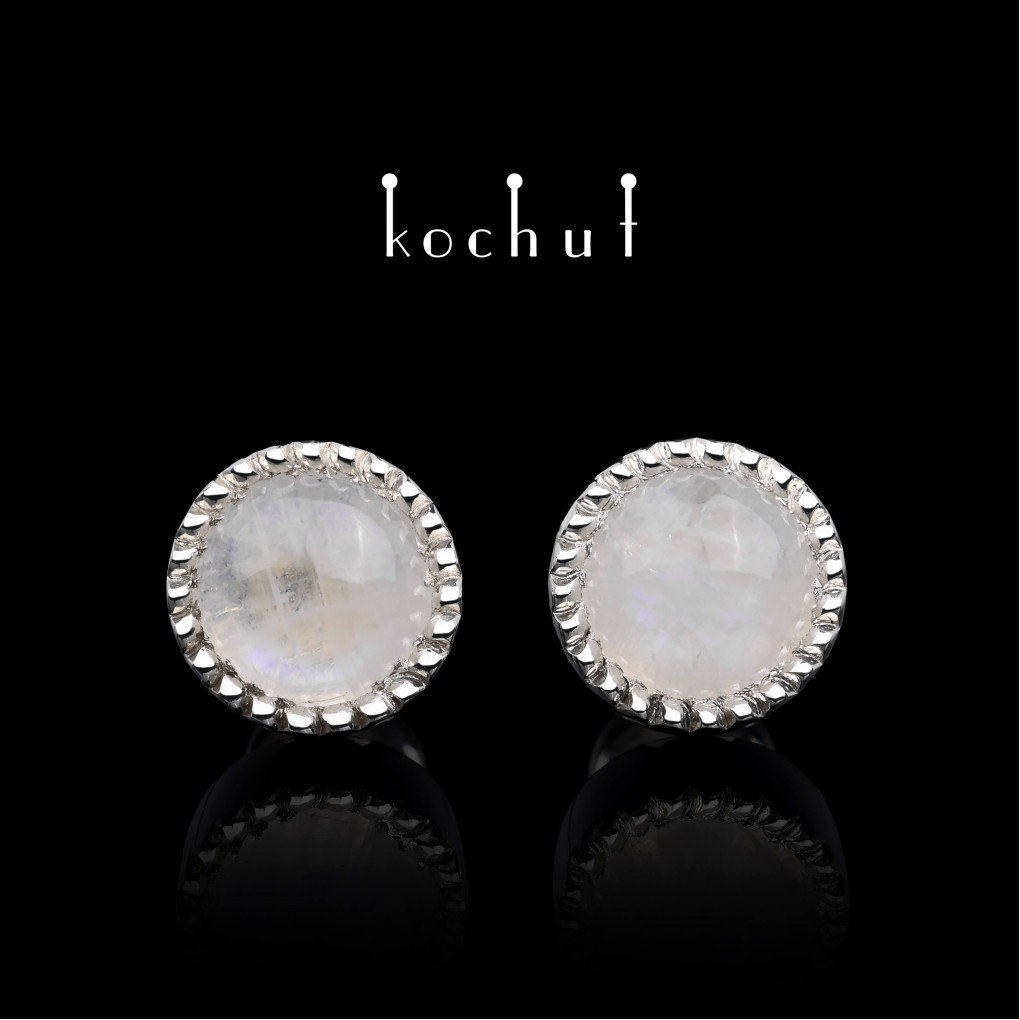 Ear-studs «Jupiter». Silver, moonstone, white rhodium