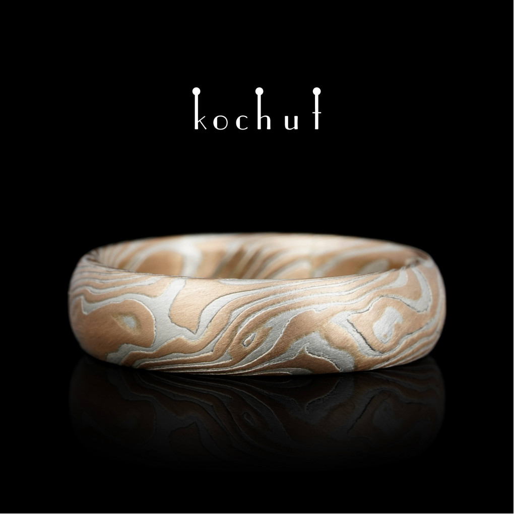 Mokume wedding ring «Sophora». Red gold, etched silver
