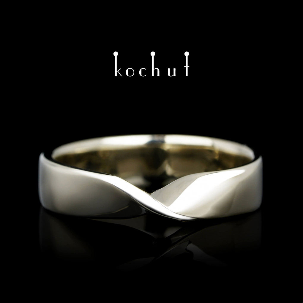Wedding ring «The Mobius ribbon: wide». White 14K gold