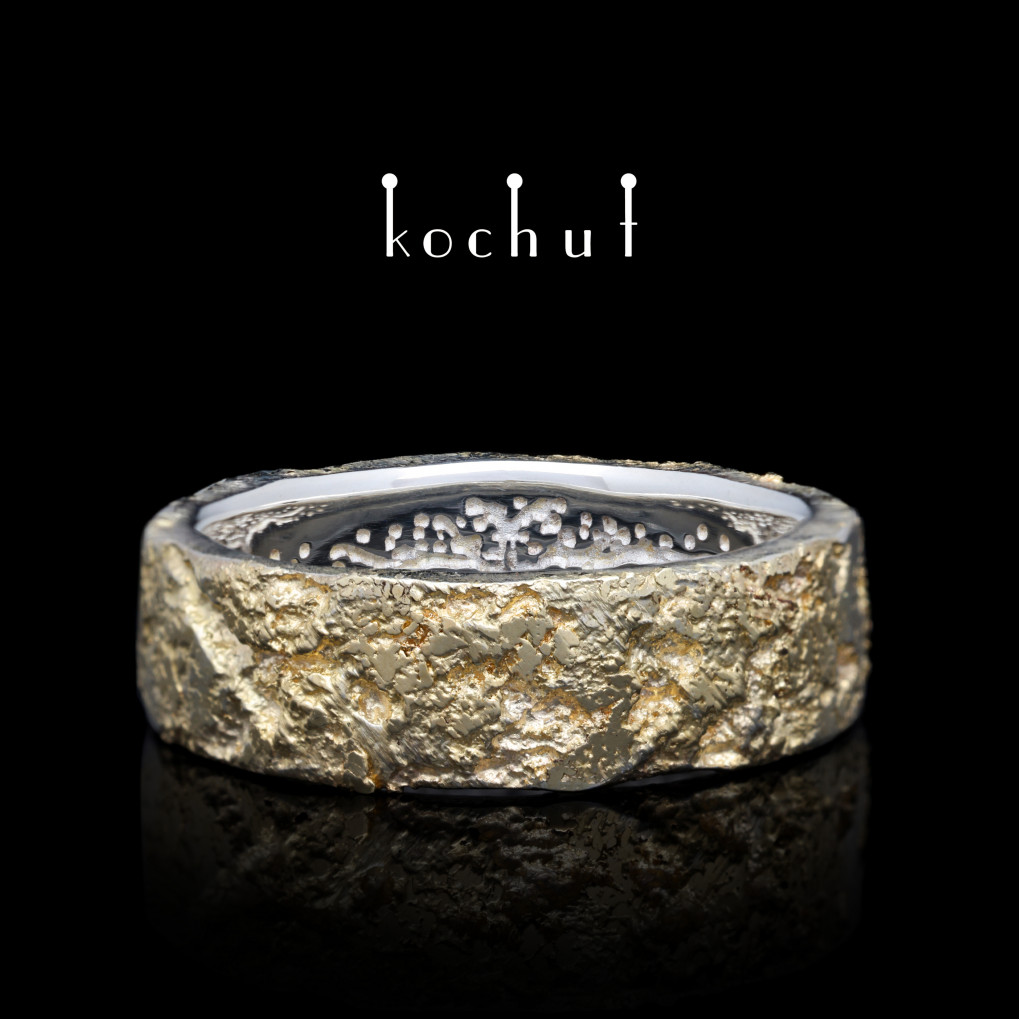 Wedding ring «Body and soul with the tree of life and Light forging». Silver, gold fusing