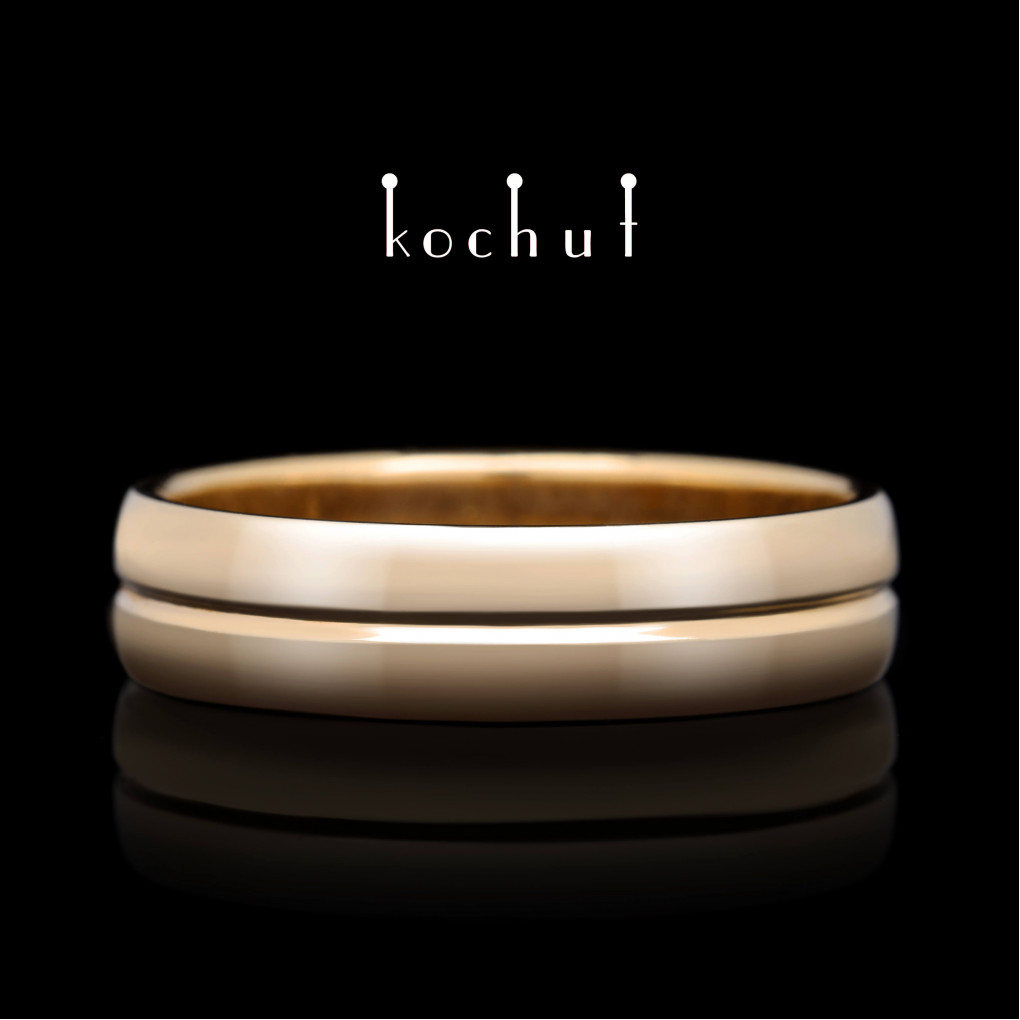Wedding ring «Axis of love». Red gold