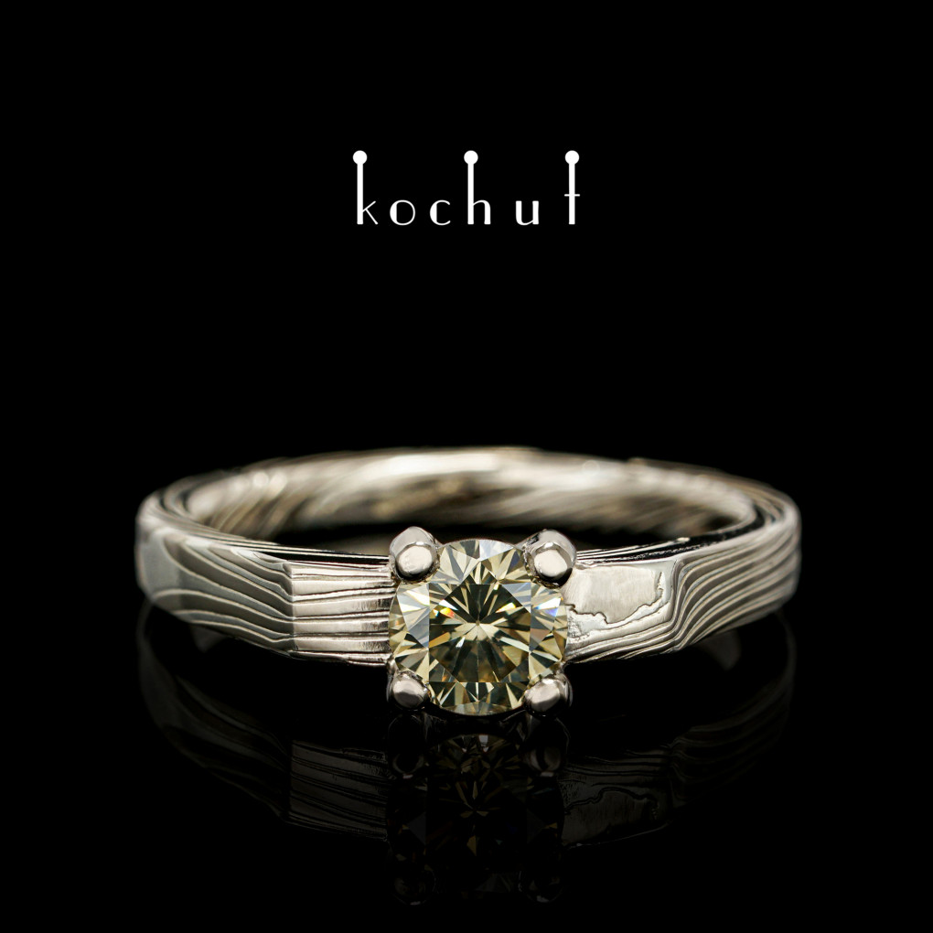Ring mokume «Empress Kojun». Palladium gold, etched silver, diamond