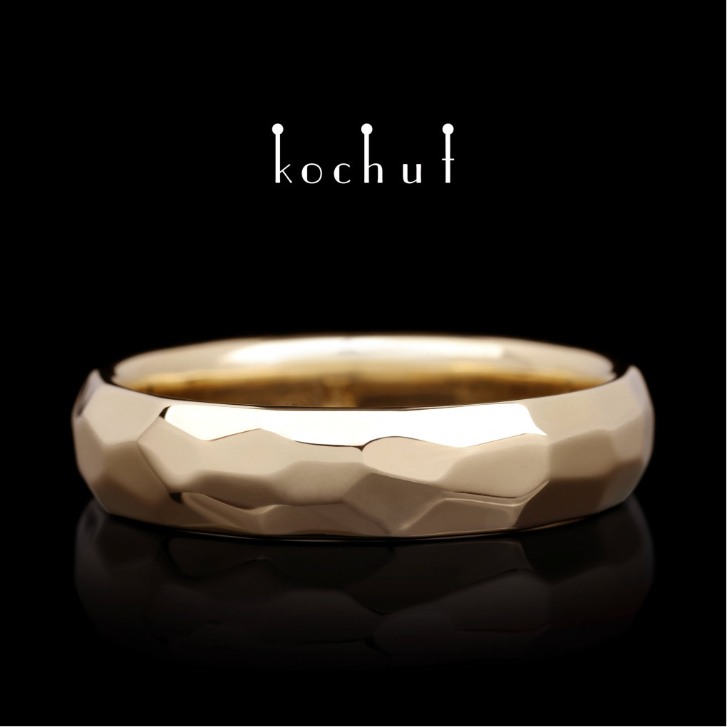 Wedding ring «Absolute». Red gold
