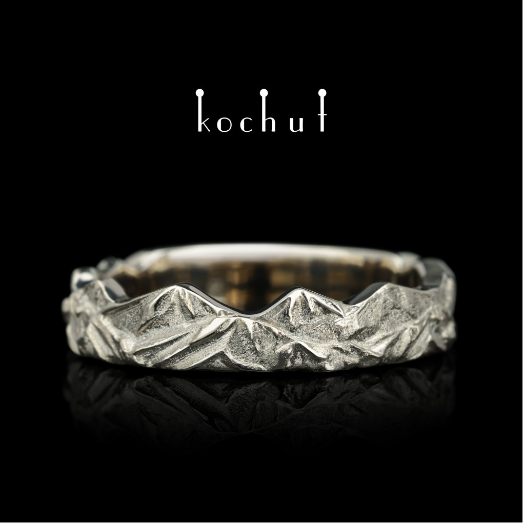 Wedding ring «Peaks of love». White gold