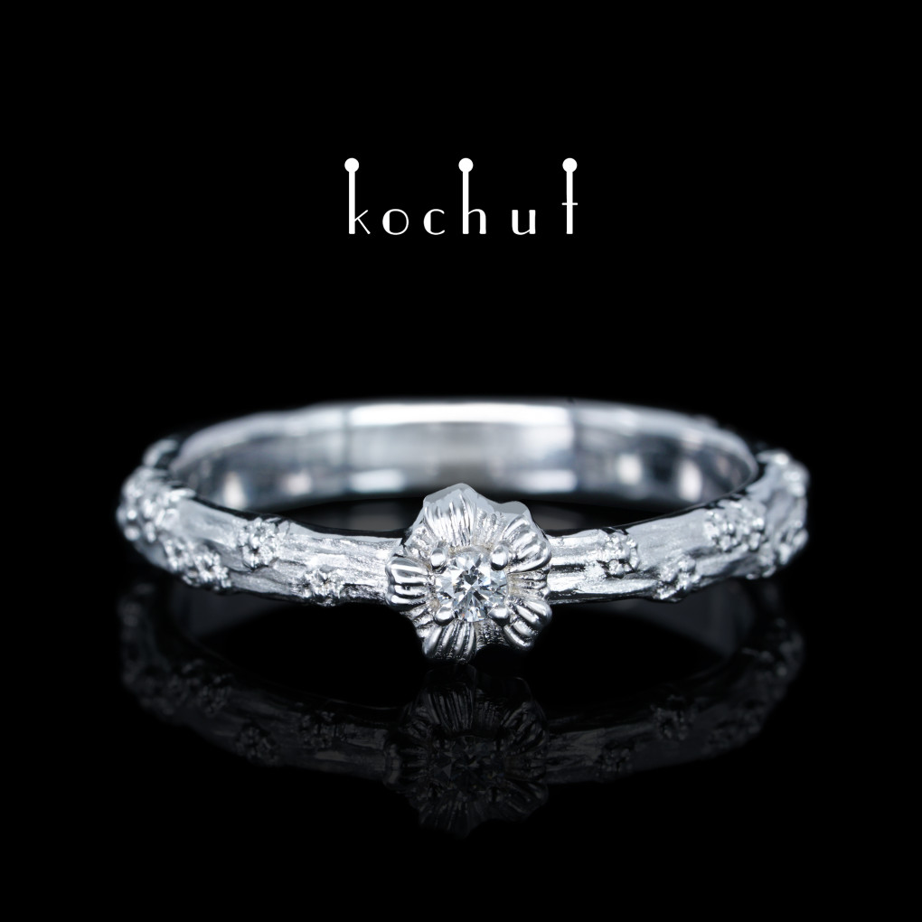 Ring «Forget-me-not». White gold, white rhodium, diamond