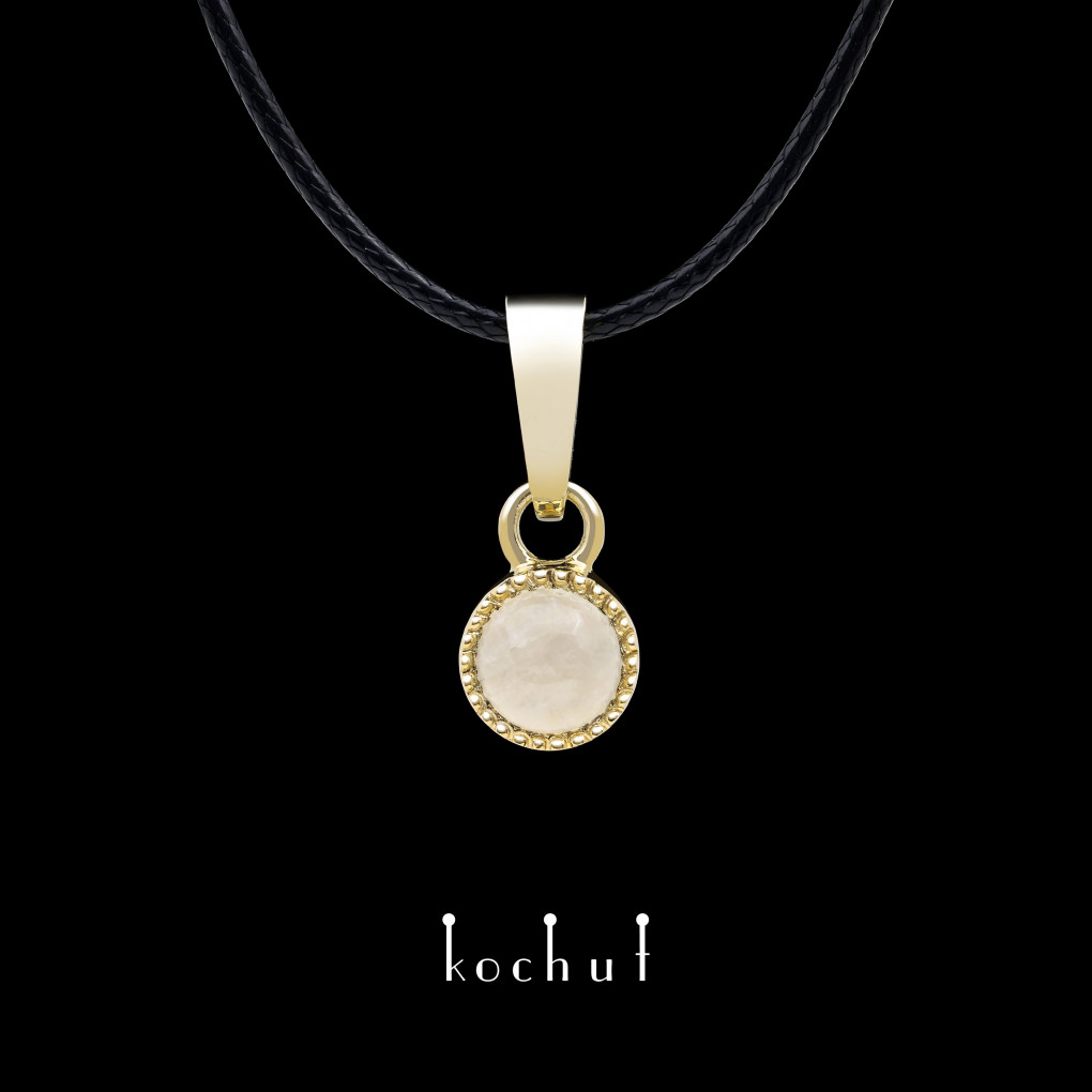 Pendant «Jupiter». Yellow gold, moonstone