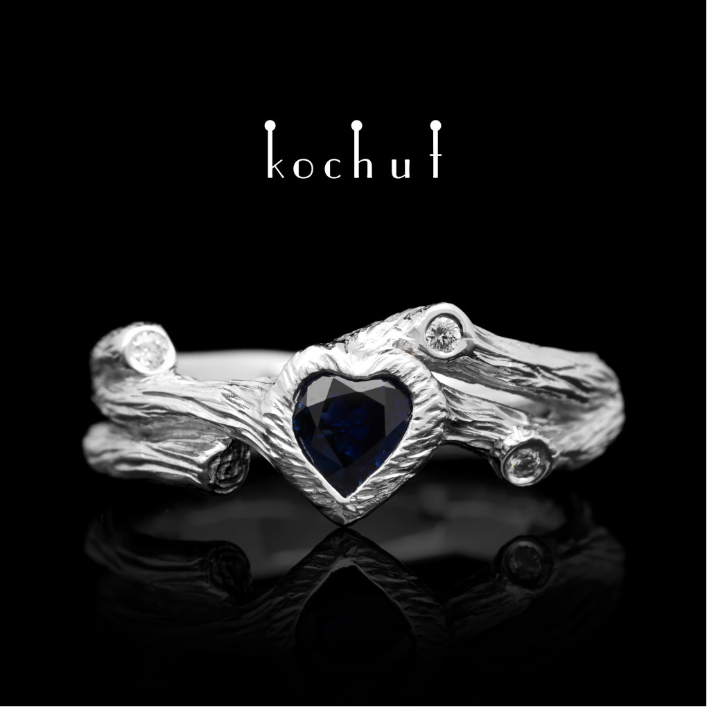 Ring «Heart of the forest». White gold, sapphire, diamonds, white rhodium