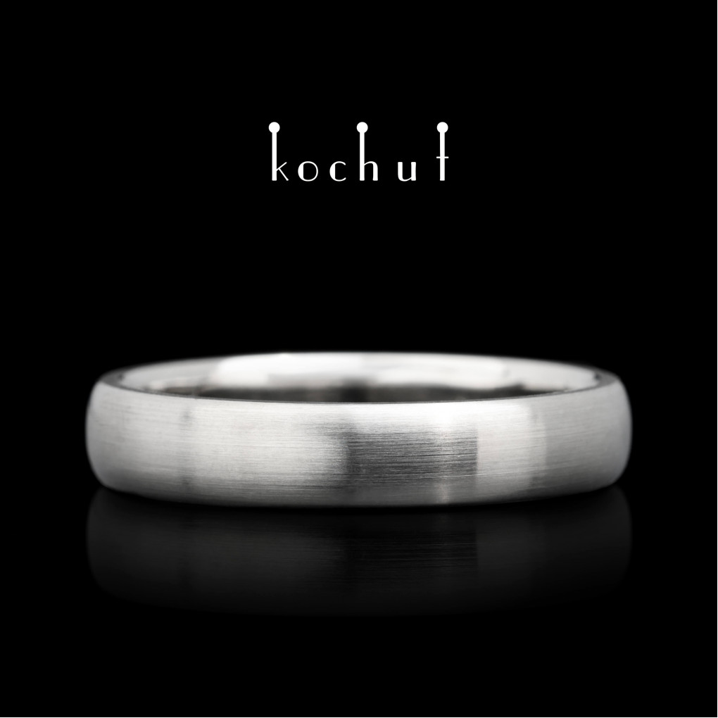 Wedding ring «Originals». Platinum
