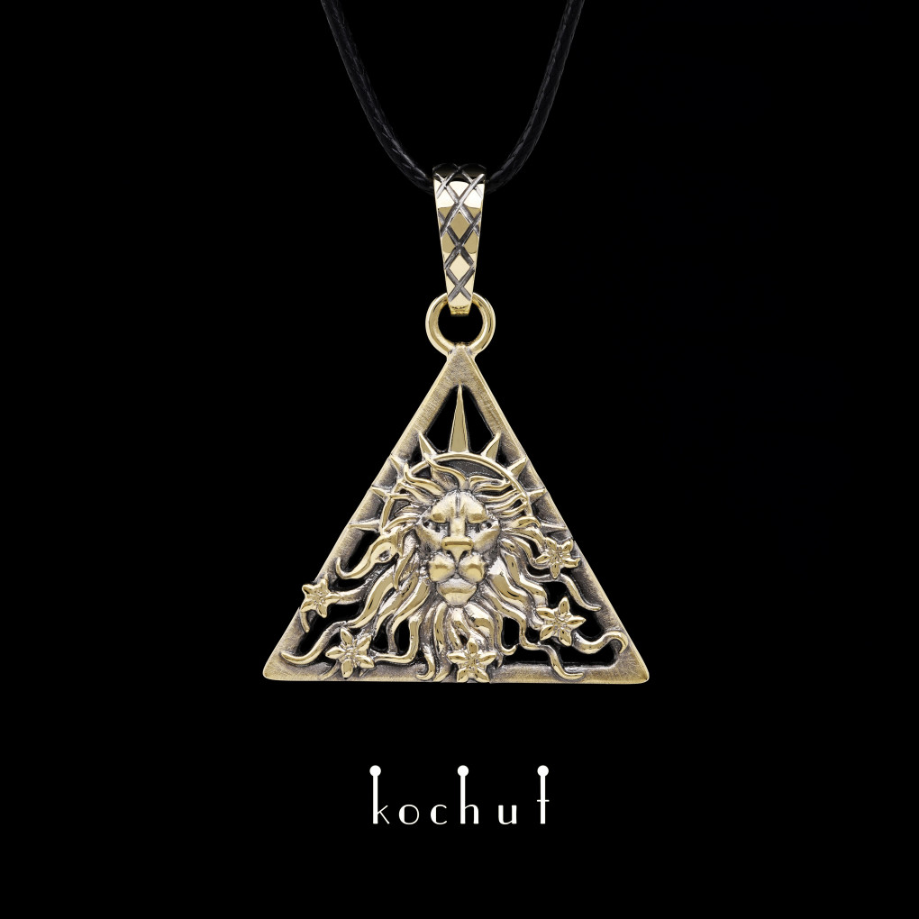 Pendant «Leo». Yellow gold, black rhodium