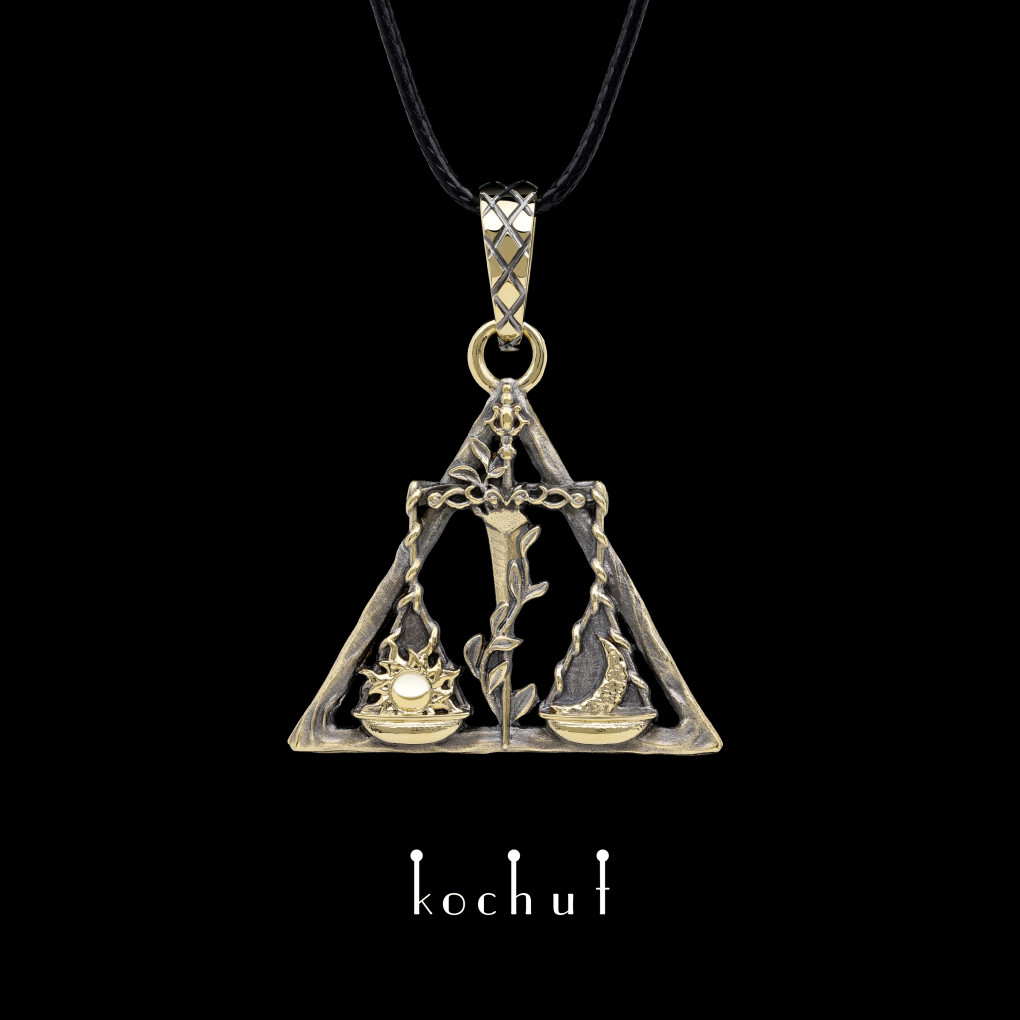 Pendant «Libra». Yellow gold, black rhodium
