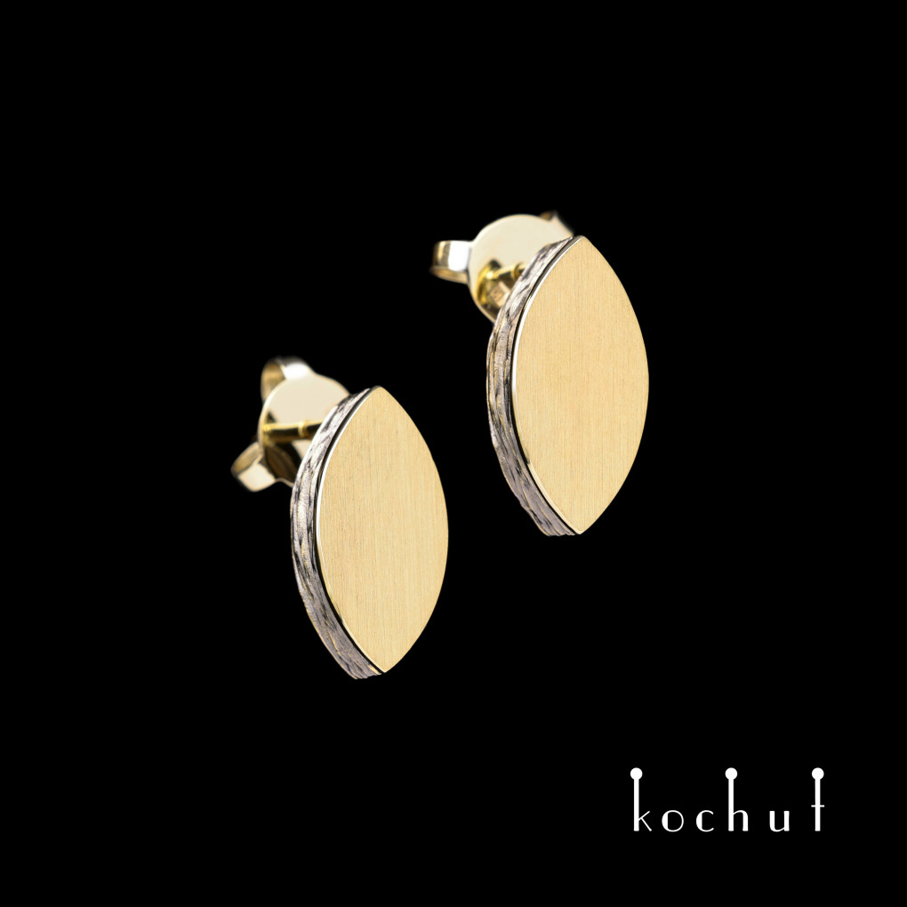 Earrings «Golden Leaf». Yellow gold, black rhodium