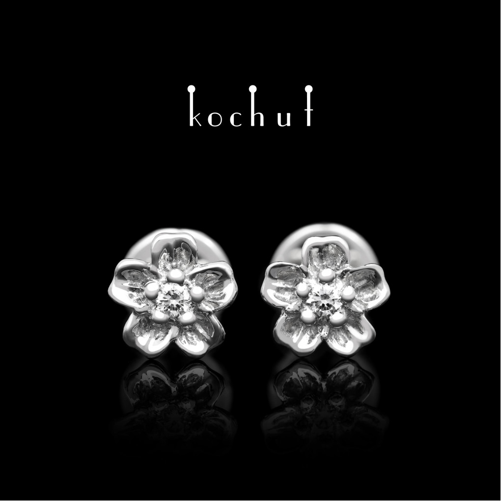 Earrings «Flowers». Platinum, diamonds