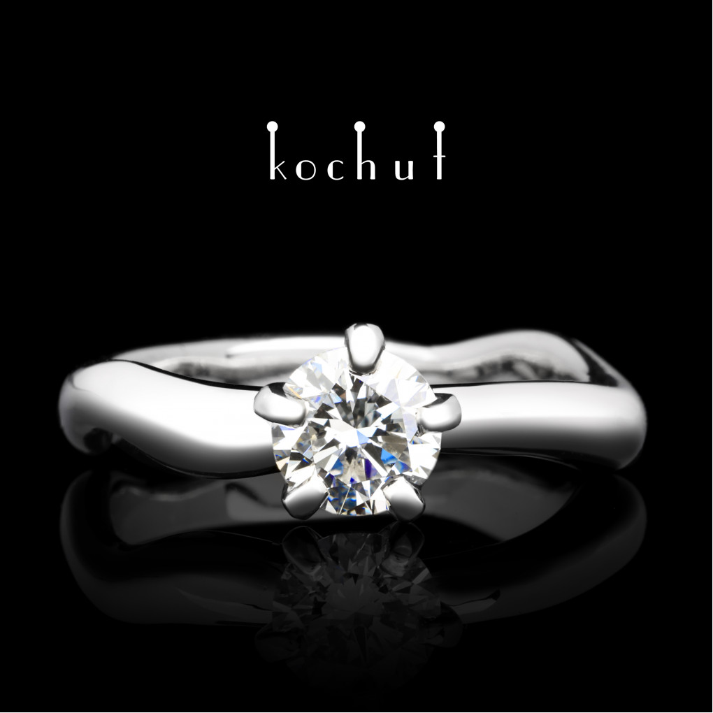 Engagement ring «Gentle hugs». Platinum, diamond