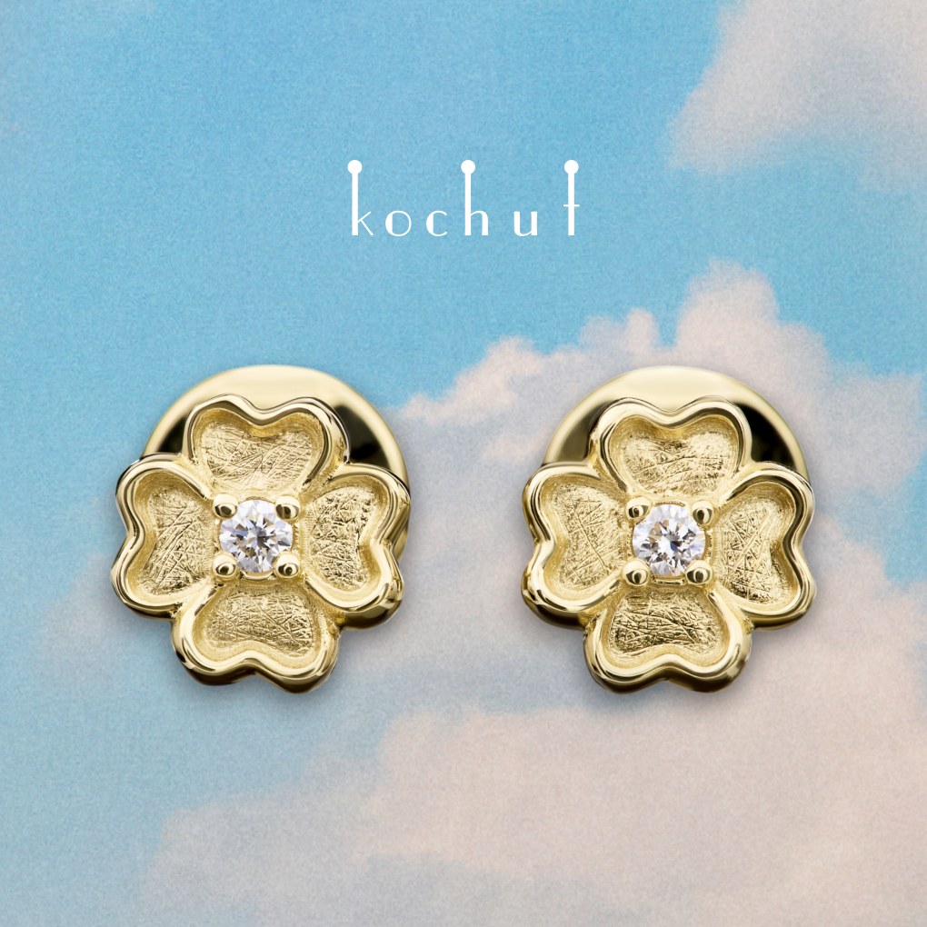 Earrings «Four-leaf clover». Yellow gold, diamonds