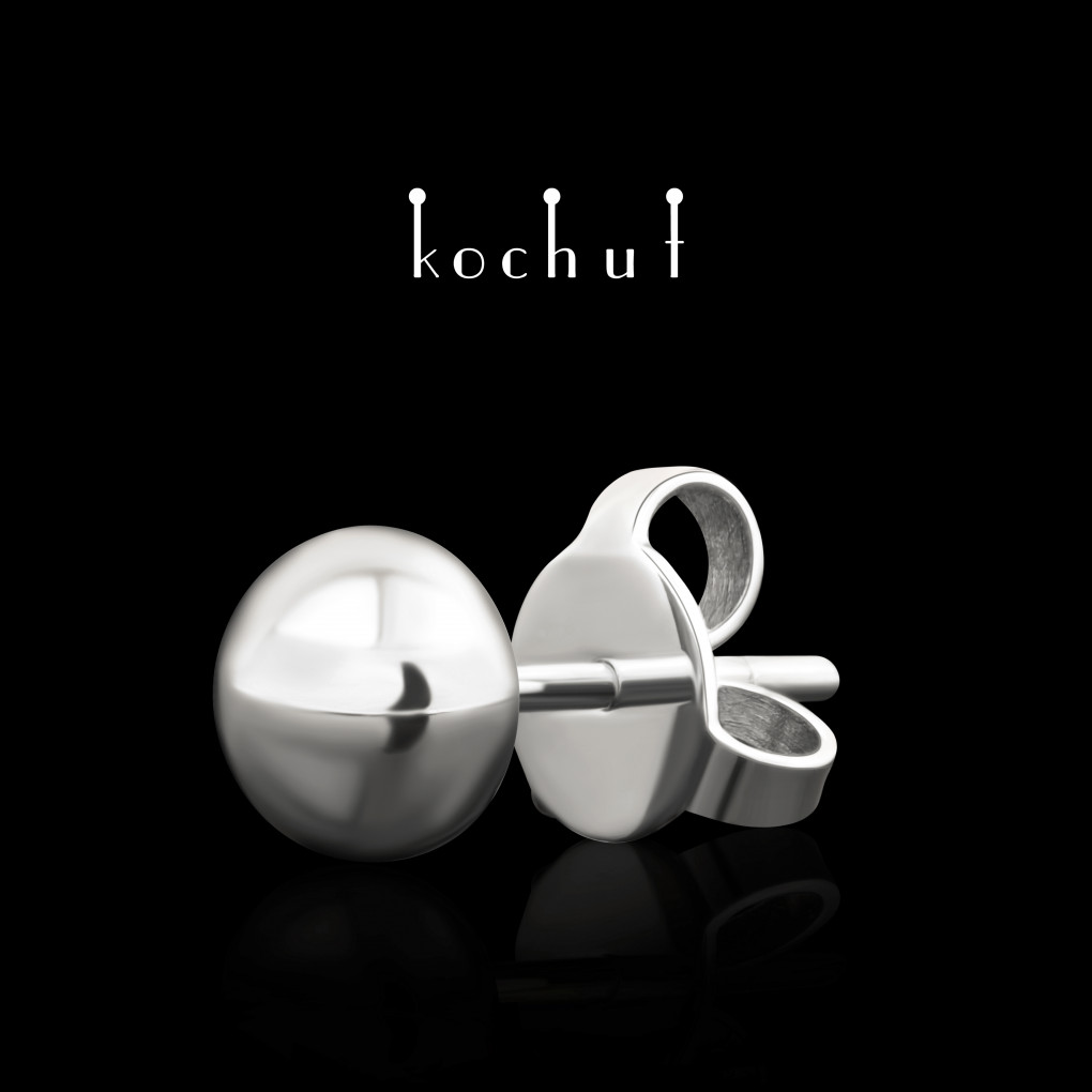 Mono earring «Facets of character: Harmony». White gold, white rhodium